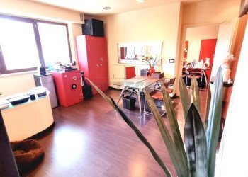 20230620_091646.jpg - Independent house Pescara - photo 21