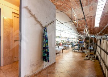 soppalco - capannone 1 - Commercial Premises Viale Padre Nicola Magri, Livorno - photo 10