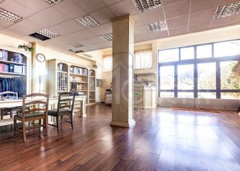 showroom - capannone 1 - Commercial Premises Viale Padre Nicola Magri, Livorno - photo 19