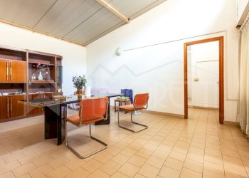 uffici piano primo - capannone 1 - Commercial Premises Viale Padre Nicola Magri, Livorno - photo 27