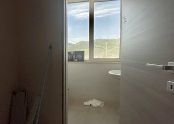 IMG_5985.jpg - Ufficio Pietrasanta - foto 9