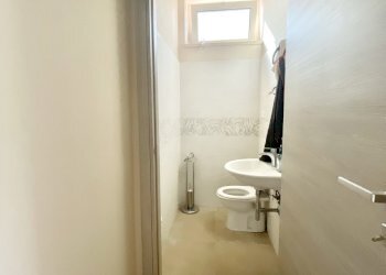 IMG_5989.jpg - Ufficio Pietrasanta - foto 6