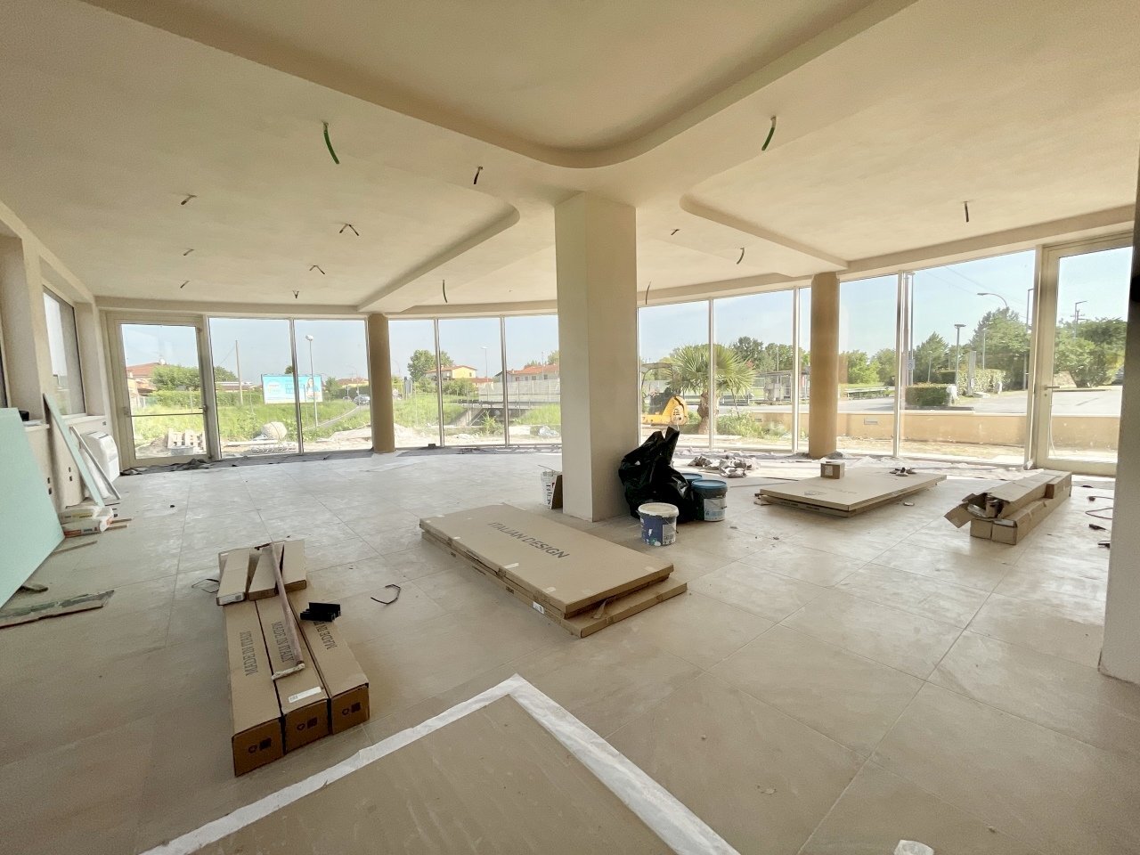 IMG_6012.jpg - Show room Pietrasanta - photo 1