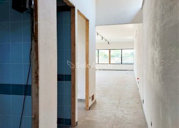 Fiumicino, Isola Sacra - negozio locale commercial - Locale Commerciale Via della Scafa, Fiumicino - foto 8