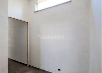 Fiumicino, Isola Sacra - negozio locale commercial - Locale Commerciale Via della Scafa, Fiumicino - foto 11