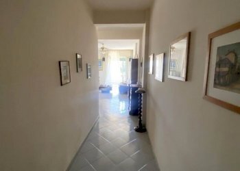 514602513.jpg - Appartamento Sarzana - foto 14