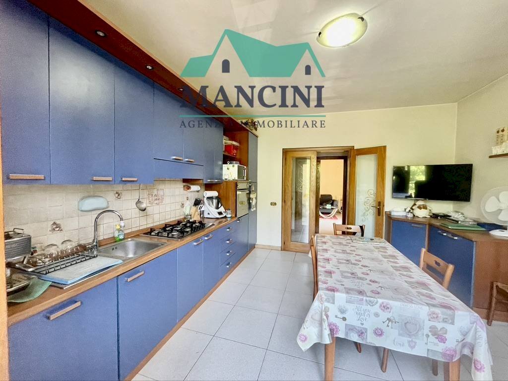 Independent house FRATELLI CERVI, Monte Roberto - photo 1