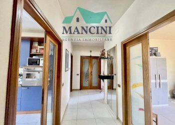 Casa indipendente FRATELLI CERVI, Monte Roberto - foto 5