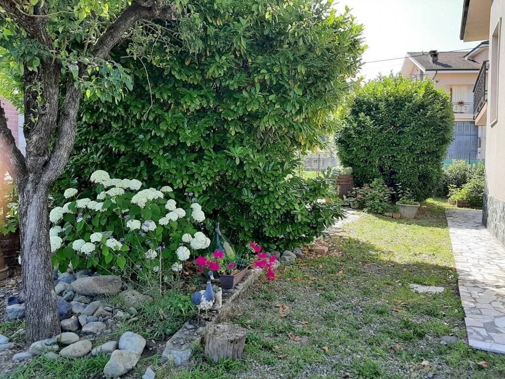 Esterno - Villa Località Quartino, 24, Melazzo - foto 3