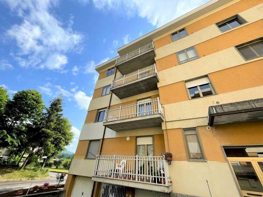 facciata - Quadrilocale via 19 Maggio, 4, Dego - foto 2