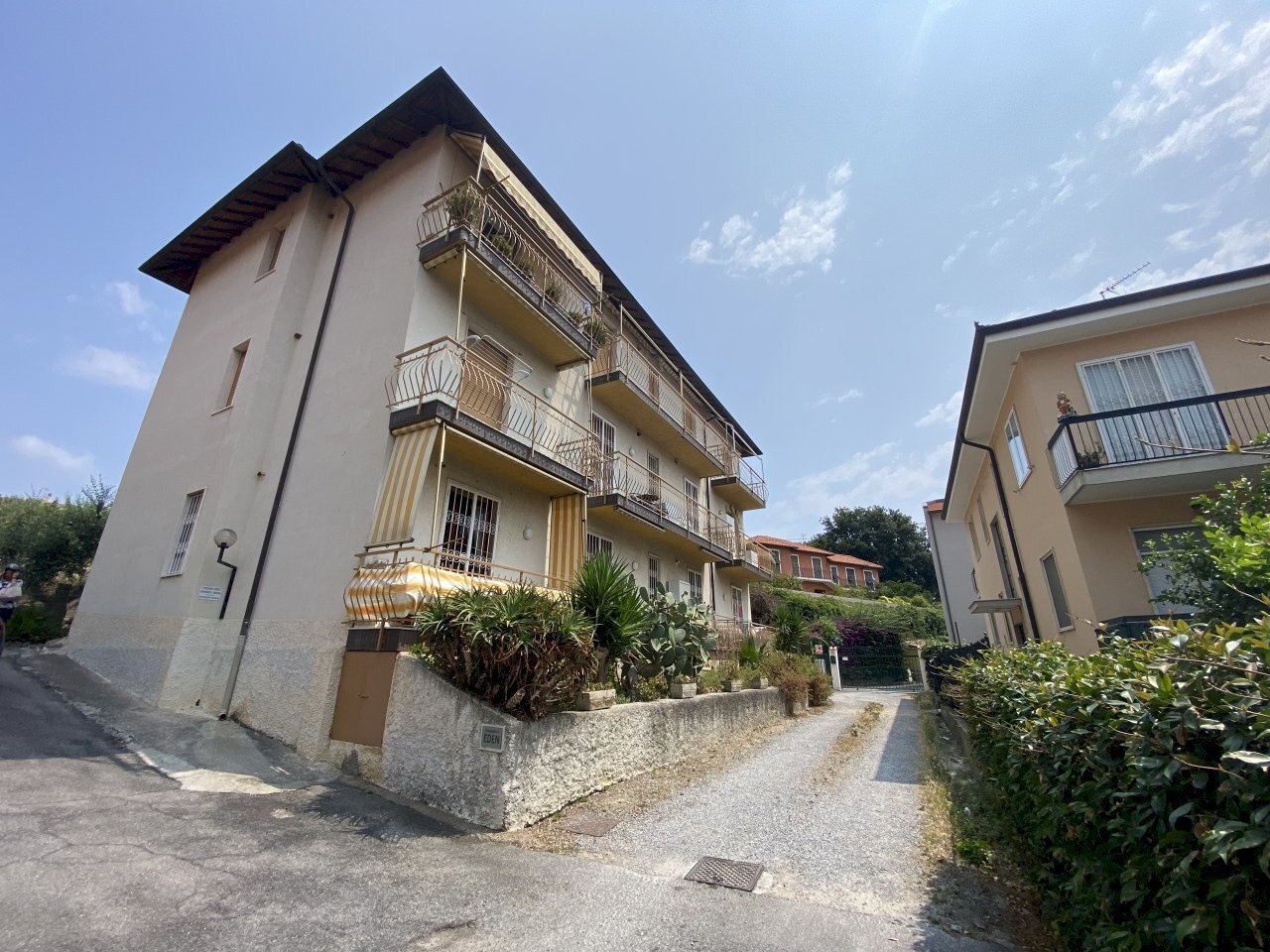 image00001.jpeg - Two-room apartment Via Vione 30, San Bartolomeo al Mare - photo 2