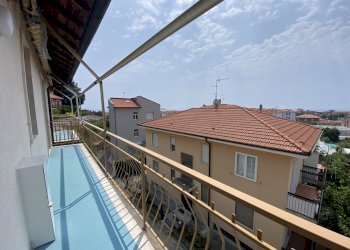 image00011.jpeg - Two-room apartment Via Vione 30, San Bartolomeo al Mare - photo 4