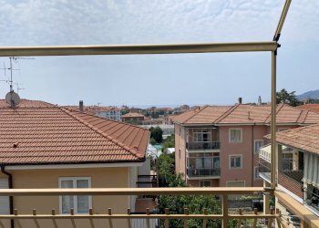 image00023.jpeg - Two-room apartment Via Vione 30, San Bartolomeo al Mare - photo 19
