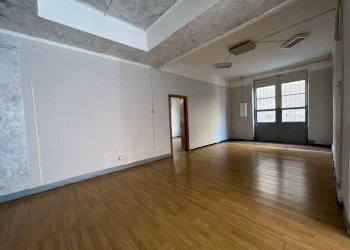 8 - Warehouse via San Tomaso d'Aquino, Genova (neighborhood Sestri Ponente) - photo 8