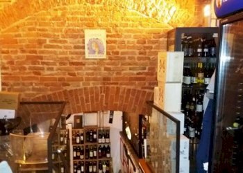 Bar Tavola Calda - Fredda piazza statuto 37, Asti - foto 14