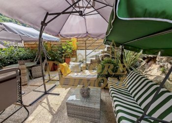 Esterno 3 app. primo piano.jpg - Villa Cannobio - foto 9