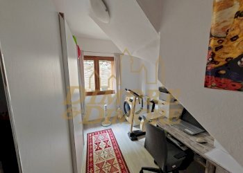 Seconda camera da letto app. primo piano.jpg - Villa Cannobio - foto 14