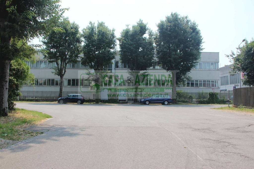 Capannone via Firenze, Cernusco sul Naviglio - foto 1