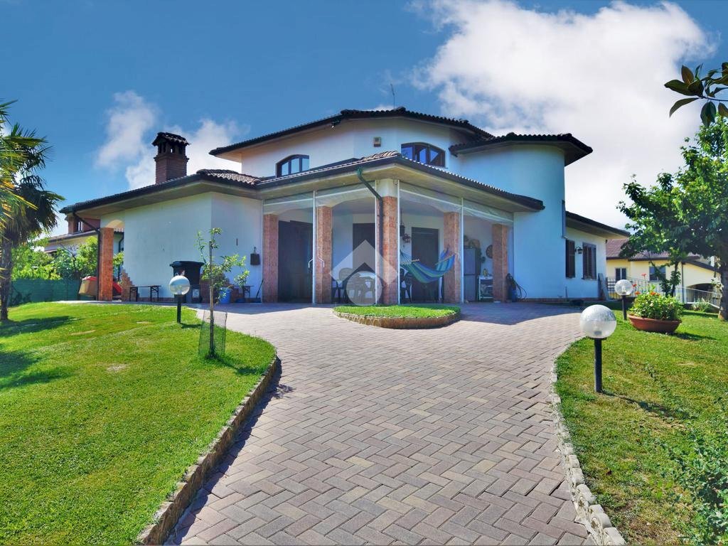 Villa Via Umberto Camera, Fresonara - foto 2