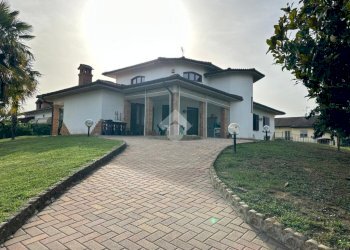 Villa Via Umberto Camera, Fresonara - foto 3