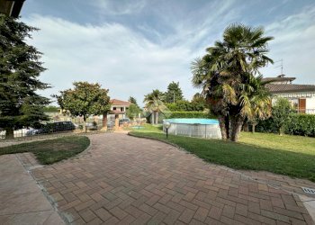 Villa Via Umberto Camera, Fresonara - foto 5