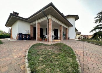 Villa Via Umberto Camera, Fresonara - foto 9