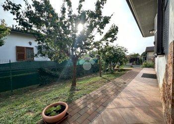 Villa Via Umberto Camera, Fresonara - foto 12