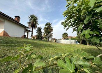Villa Via Umberto Camera, Fresonara - foto 13