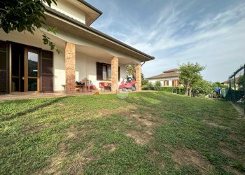 Villa Via Umberto Camera, Fresonara - foto 16
