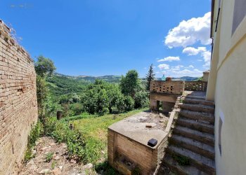 Stabile - Palazzo Ponzano di Fermo - foto 12