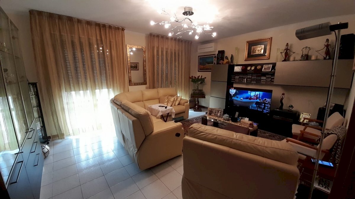 Independent house Ravenna (neighborhood Ponte Nuovo) - photo 1