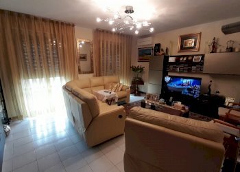 Casa indipendente Ravenna (zona Ponte Nuovo) - foto 1