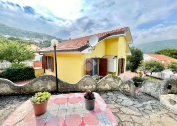 Villa a Schiera Via IV Novembre, Diano Arentino - foto 2