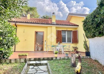 Villa a Schiera Via IV Novembre, Diano Arentino - foto 13