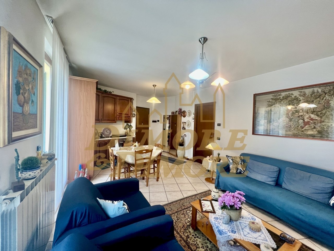 Zona giorno con cucina - Three-room apartment Via Arturo Reschigna 2/B, Maccagno con Pino e Veddasca - photo 2