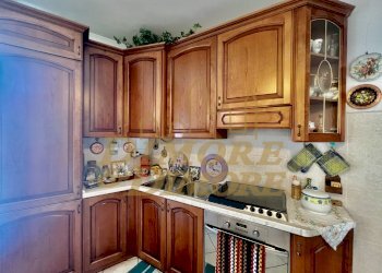 Cucina - Appartamento Via Arturo Reschigna 2/B, Maccagno con Pino e Veddasca - foto 6