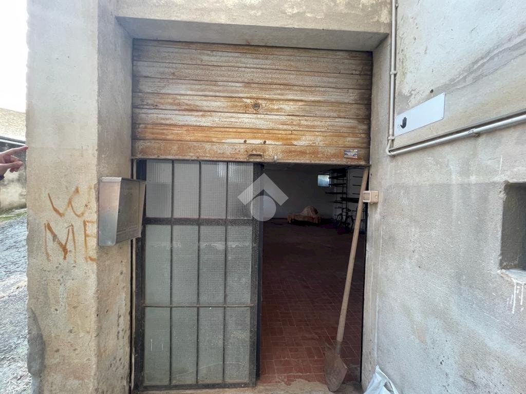 One-room apartment Piazza Arturo Toscanini, Albissola Marina - photo 2