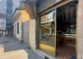 zona pubblico - Negozio via Foligno, 45, Torino - foto 2