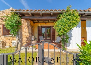 Villa a Schiera Loc. Baia sant'Anna, Budoni - foto 2