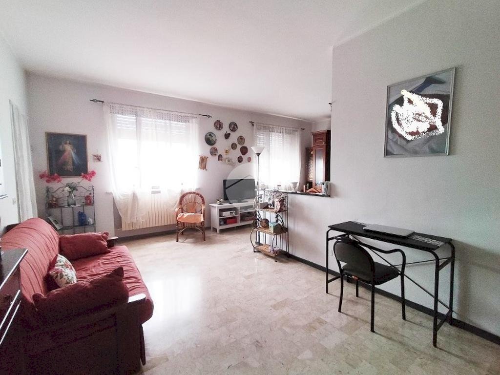 Four-room apartment Via Luigi Cadorna 11, Borgaro Torinese - photo 2