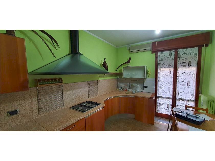 Four-room apartment Modena - photo 3