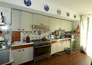Cucina - Villa Frazione Poggi San Siro Costa, Ceva - foto 8