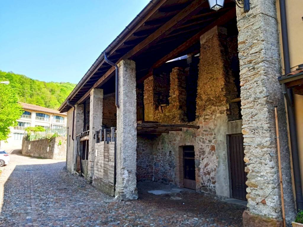 Rustico via Monte Grappa, 3, Brinzio - foto 3