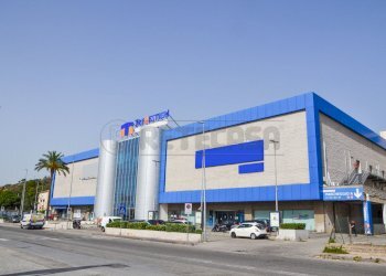 DSC_1524.JPG - Locale Commerciale Località Tremestieri 379, Messina - foto 2