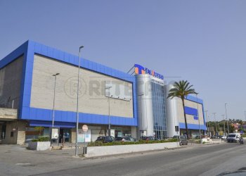 DSC_1528.JPG - Locale Commerciale Località Tremestieri 379, Messina - foto 4