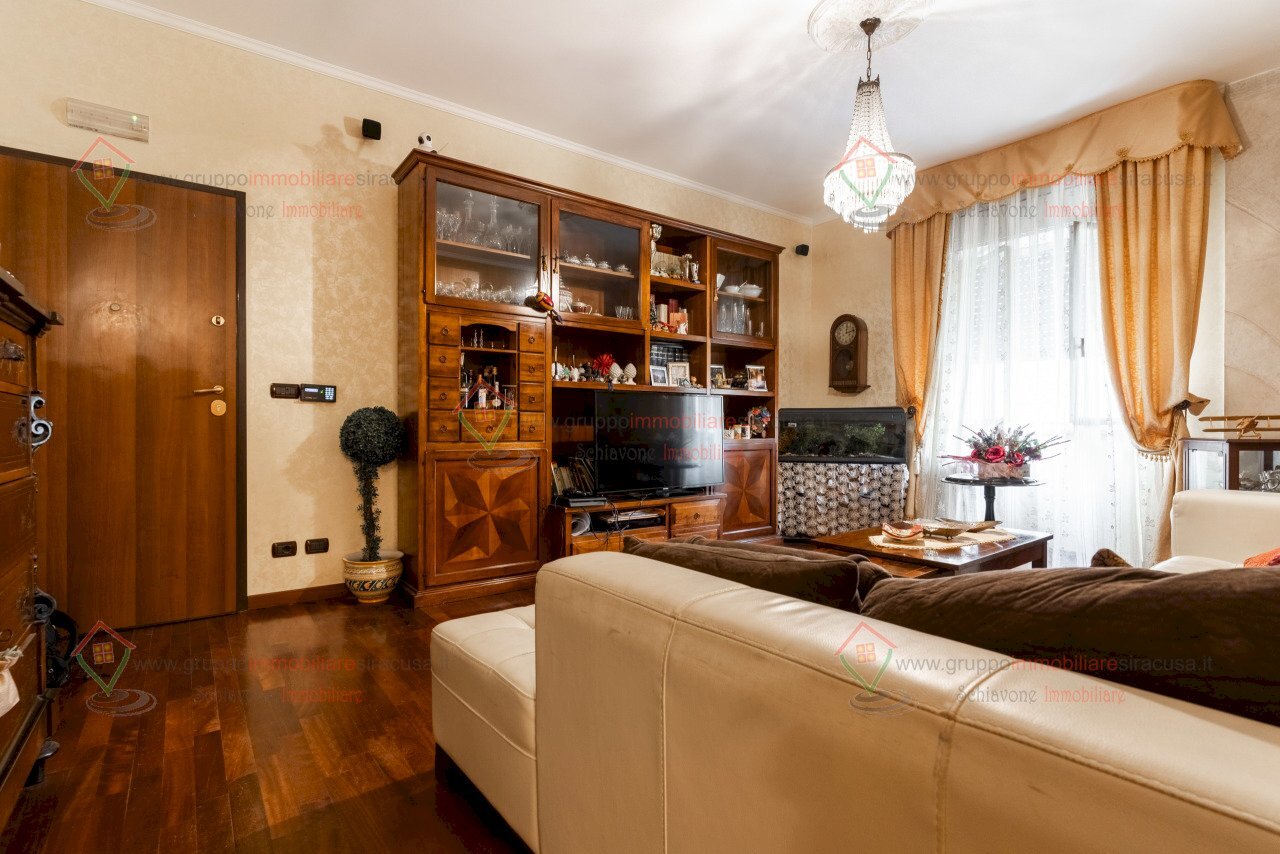 RIC06537-HDR.jpg - Four-room apartment Siracusa - photo 2