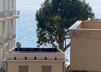 6 - Four-room apartment Viale Hanbury, Alassio - photo 13