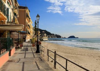 borgo coscia 3 - Four-room apartment Viale Hanbury, Alassio - photo 14