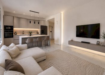 ca553e63-3612-41e2-8e8b-7f9d9aaae321 - Four-room apartment Viale Hanbury, Alassio - photo 17