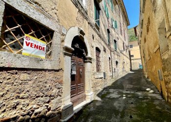 Stabile - Palazzo Via Diego de Lucis, Arpino - foto 2